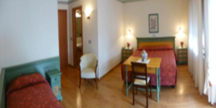 Parkhotel Fedora Campitello di Fassa Oda fotoğraf